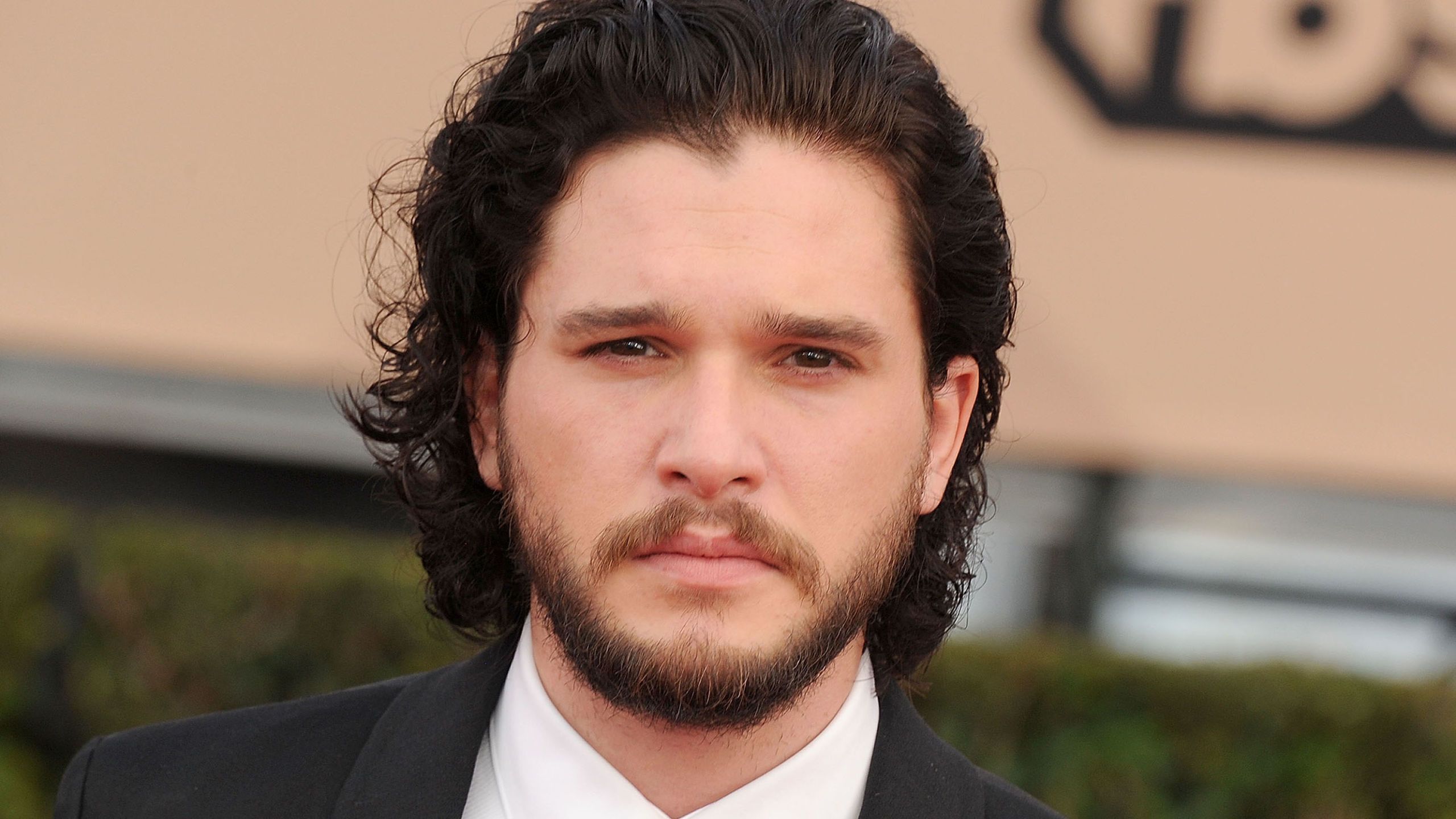 Dolce and gabbana shop the one kit harington