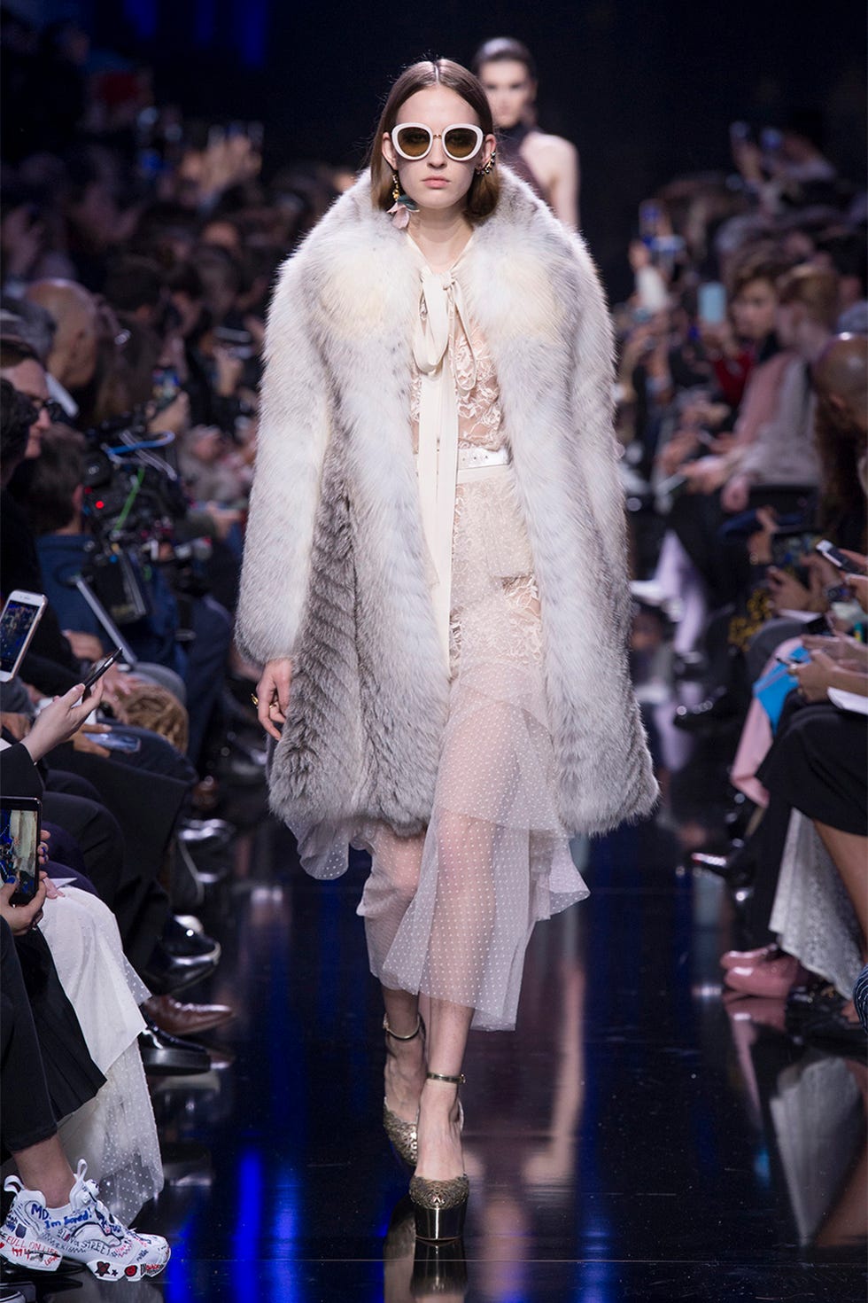 Fashion, Fashion model, Runway, Fashion show, Haute couture, Fur clothing, Fur, Fashion design, Outerwear, Public event, 