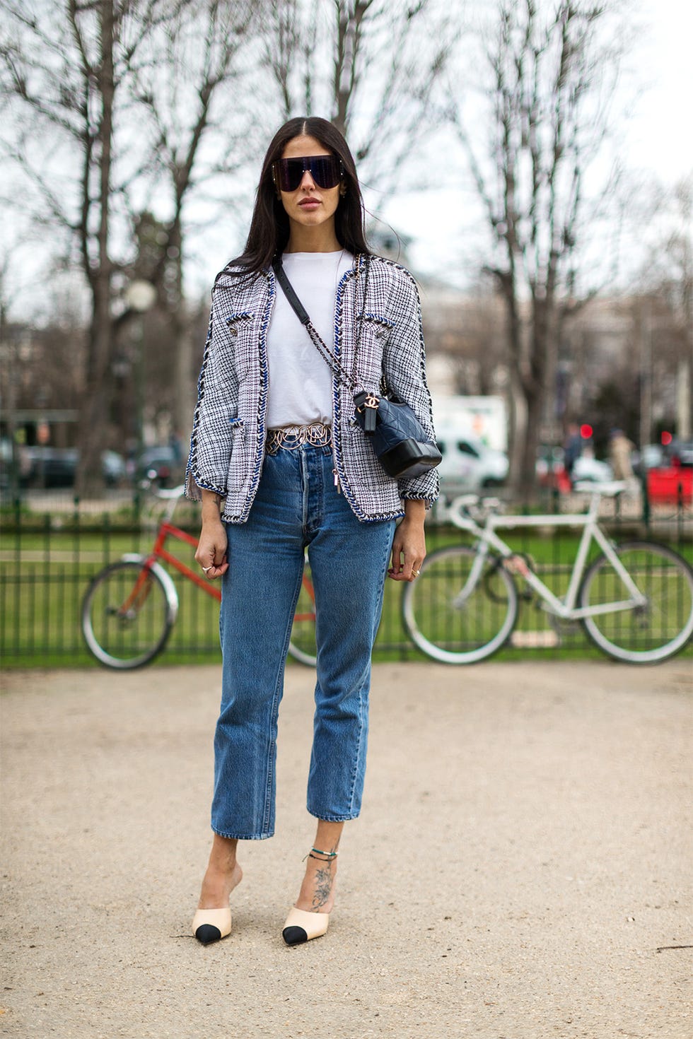 Jeans, Denim, Clothing, Street fashion, Fashion, Blue, Blazer, Jacket, Outerwear, Snapshot, 