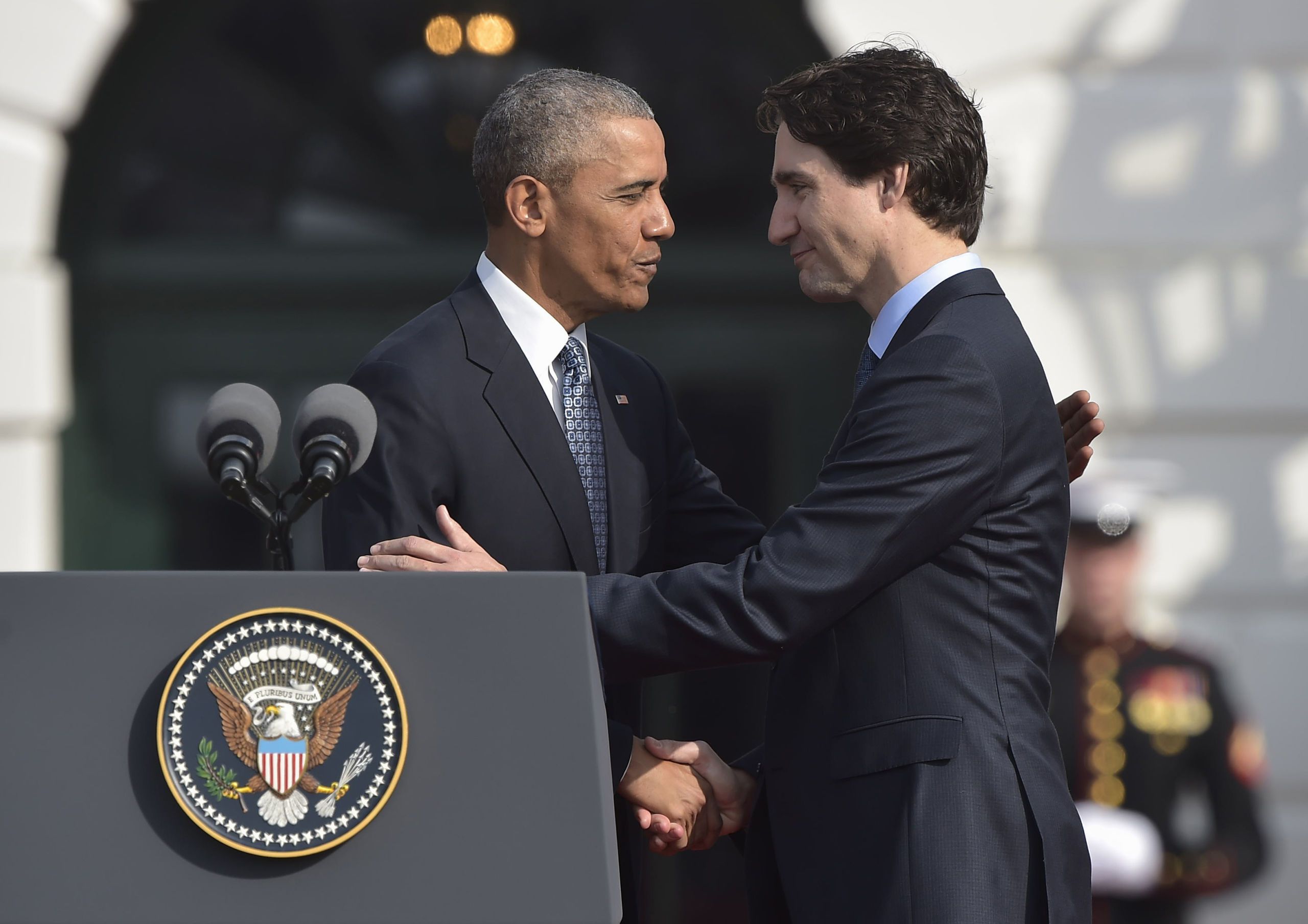 The Ultimate Bromance: Barack Obama And Justin Trudeau - Barack Obama ...