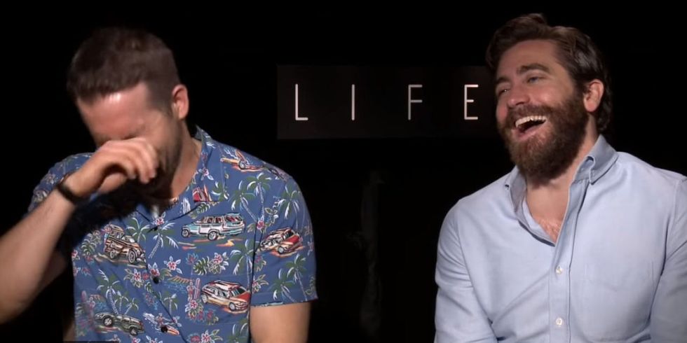 Ryan Reynolds And Jake Gyllenhaal Laughing In Uncensored Interview Ryan Reynolds Jake 