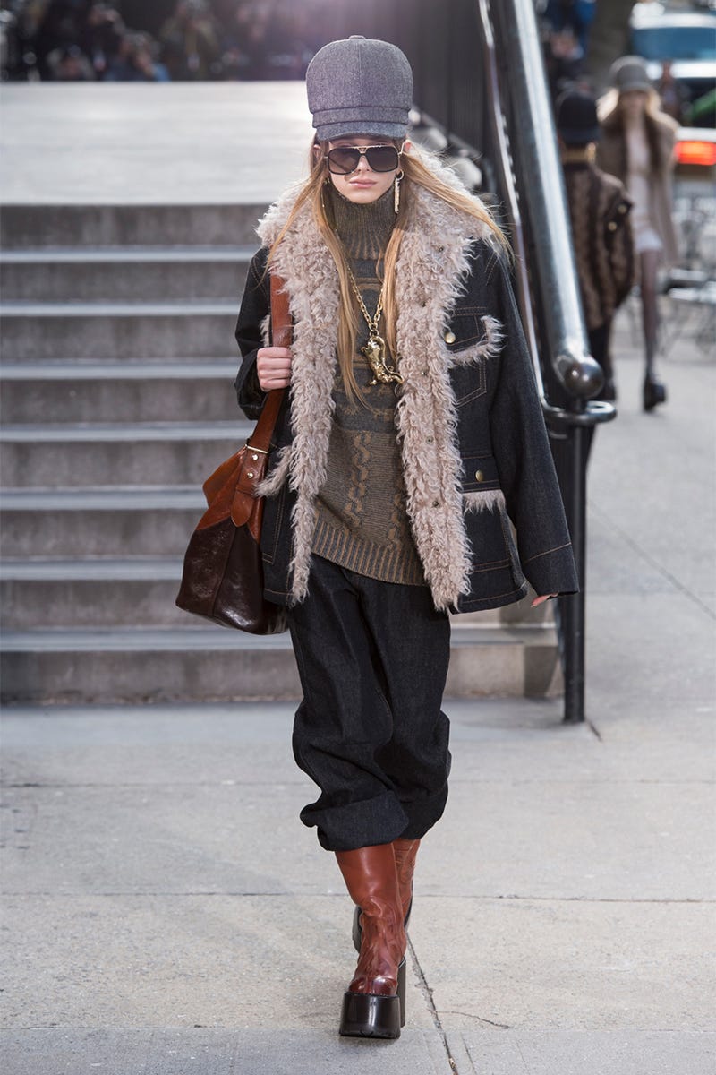 Clothing, Brown, Textile, Outerwear, Bag, Jacket, Winter, Style, Street fashion, Sunglasses, 