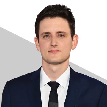 Face, White-collar worker, Suit, Chin, Forehead, Eyebrow, Cheek, Formal wear, Jaw, Outerwear, 