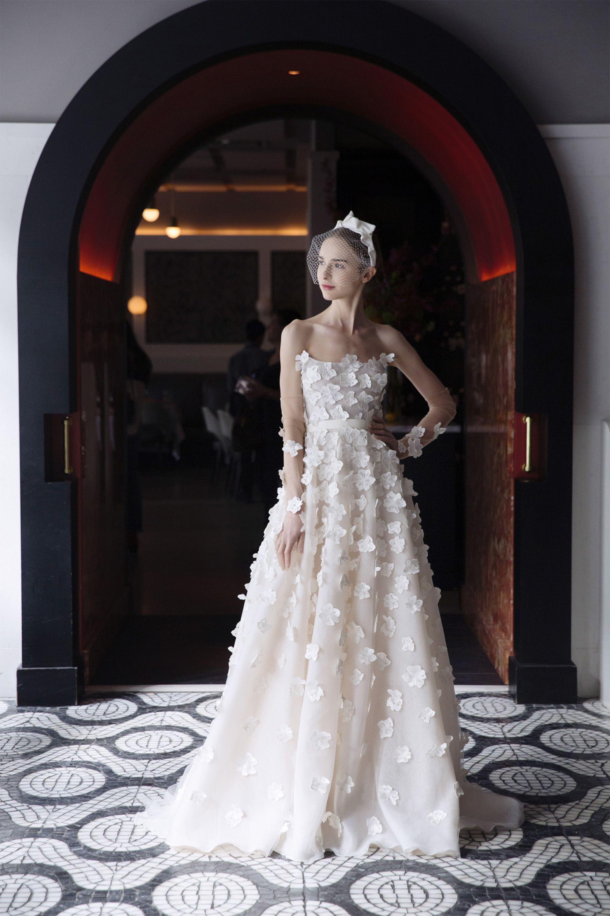 Wedding dress designers 2018 online