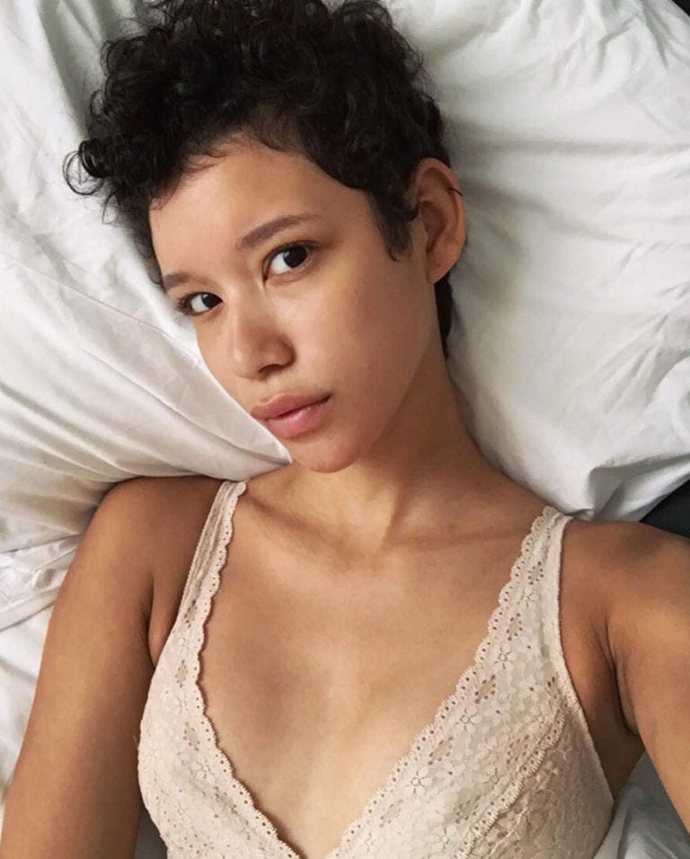 <p>Thanks to her signature crop of curls and androgynous style this runway regular and New York native is becoming instantly recognizable, especially following her campaigns for&nbsp;Versace, and Coach, Victoria's Secret debut.&nbsp;</p><p><a href="https://www.instagram.com/_dilone/" target="_blank" data-tracking-id="recirc-text-link">@_dilone</a></p>