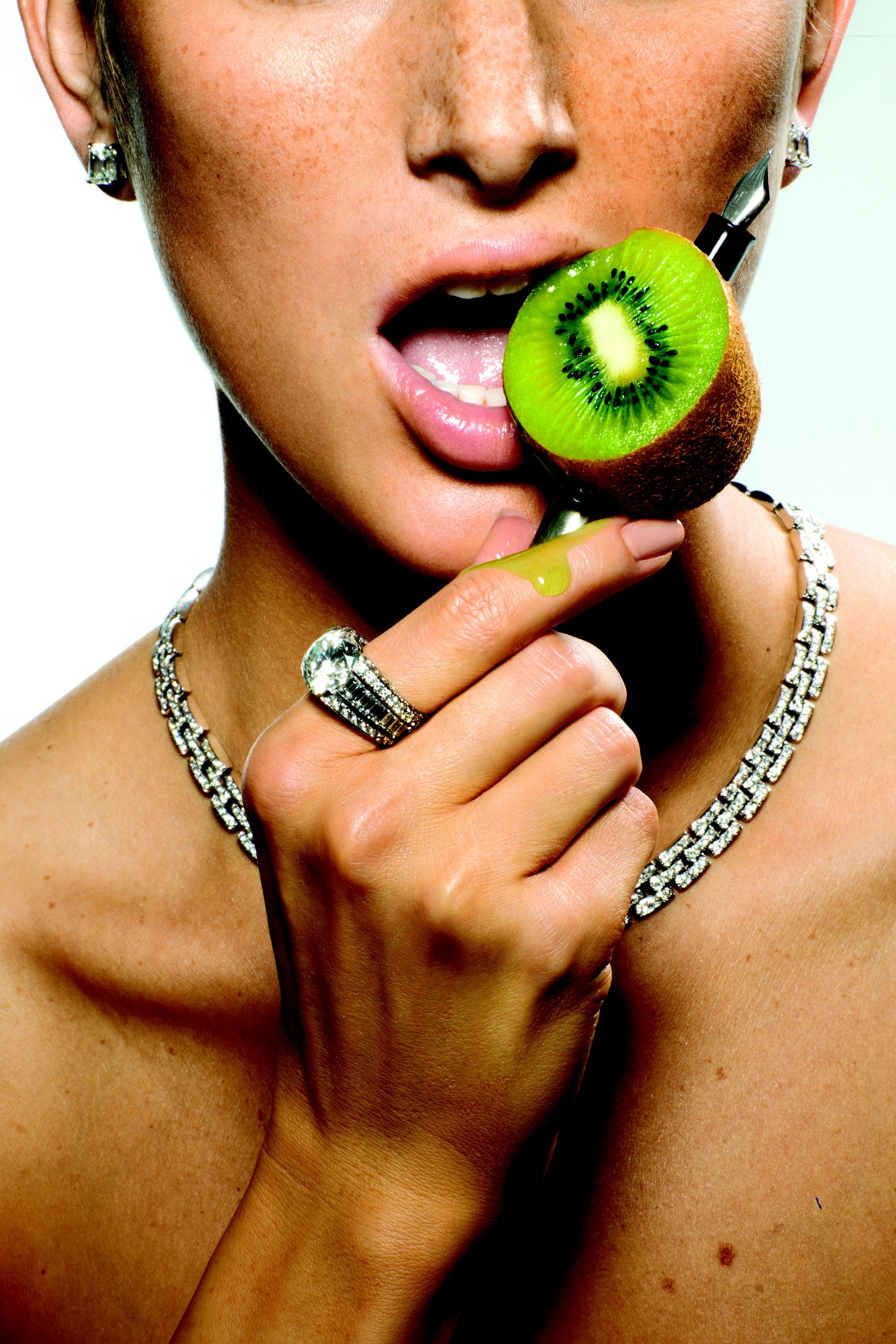 10 Spring Juice Essentials