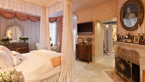 Joan Rivers New York Apartment Home Photos Image
