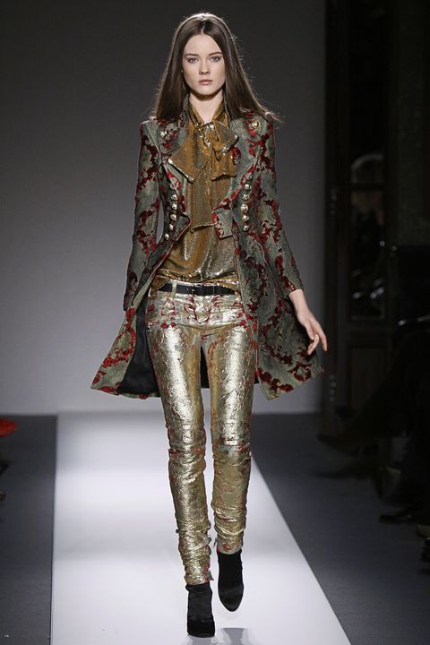 Gold Fall 2010 Fashion Trends - Shopping for Gold Clothes and Accessories