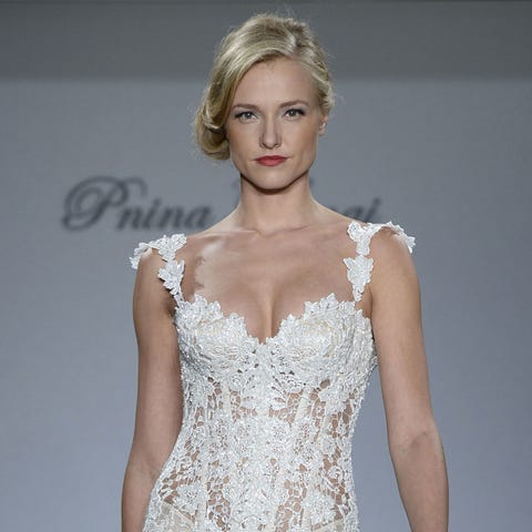 Kleinfeld Bridal Sample Sale Gilt Com Hosts Say Yes To The Dress