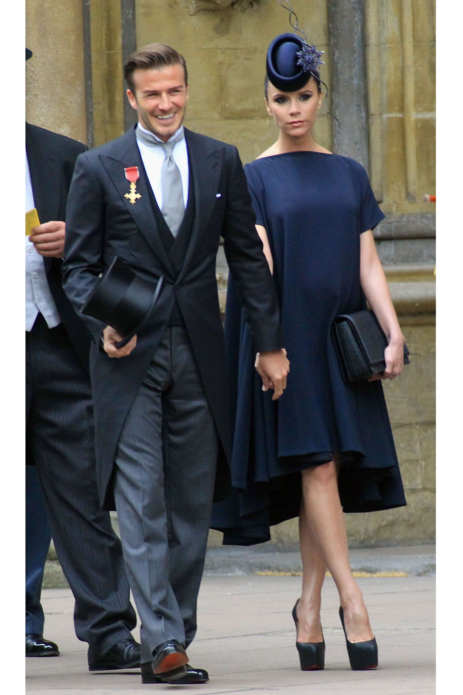 75 Victoria Beckham Looks - Pictures Of Victoria Beckham's Style For ...