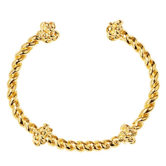 #theLIST: Jewelry Pieces You Can Wear Every Day - Classic Jewelry