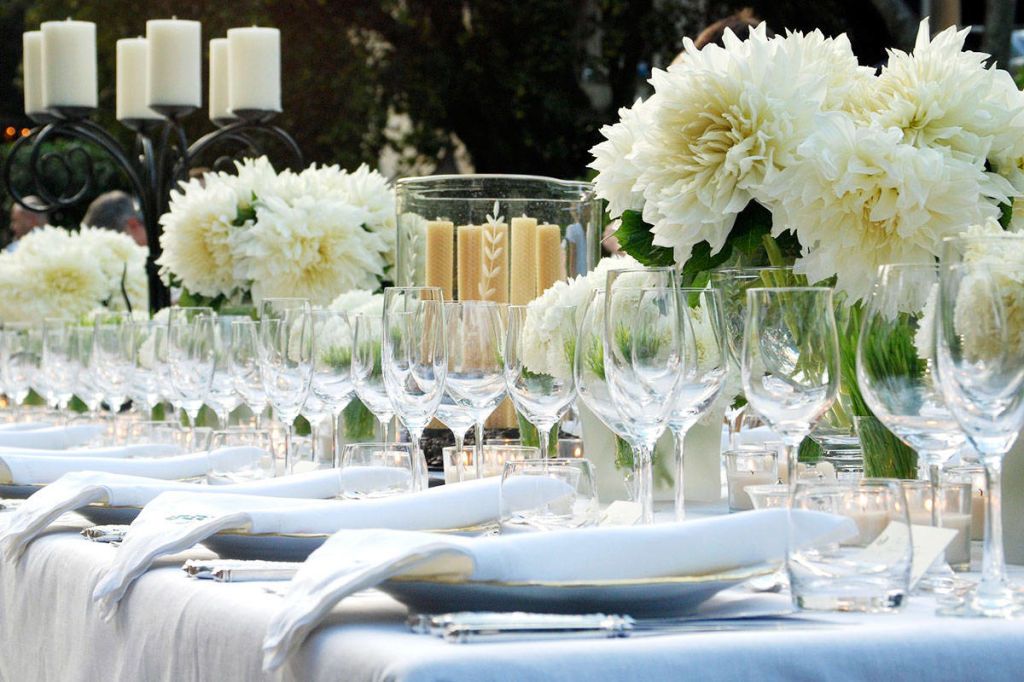How To Throw A Chic Southern Soiree How To Throw A Stylish Party