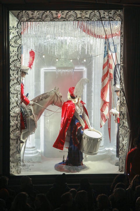 Bergdorf Goodman Holiday Windows Unveil 2022
