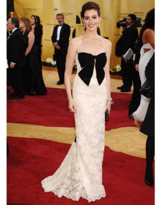 Anne Hathaway Red Carpet Dresses