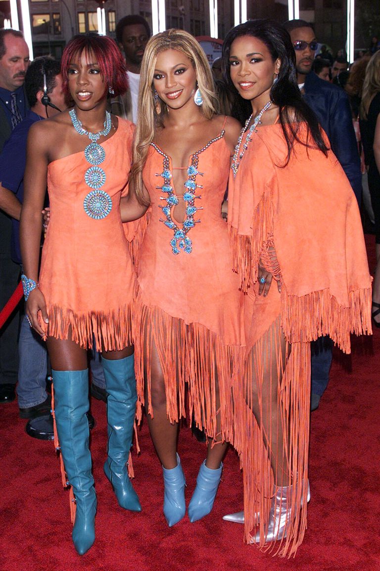 VMA Red Carpet Fashion - Iconic VMA Fashion Moments
