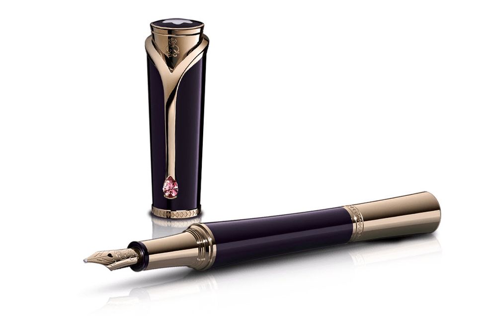 Product, Brown, Purple, Stationery, Violet, Beige, Writing implement, Silver, Pen, Cosmetics, 
