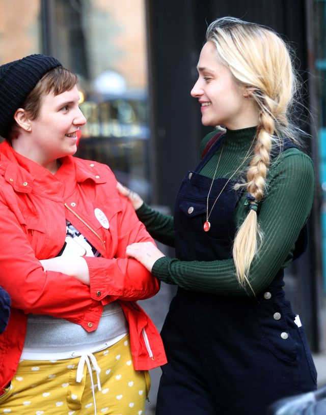 Lena Dunham & Jemima Kirke filming Girls HBO season 5