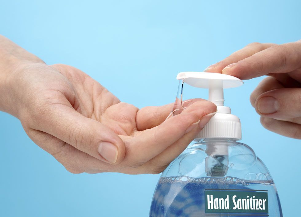 Fluid, Liquid, Finger, Product, Skin, Bottle, Plastic bottle, Wrist, Nail, Aqua, 