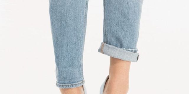 Denim, Jeans, Clothing, Pocket, Footwear, Textile, Leg, Shoe, Human leg, Ankle, 