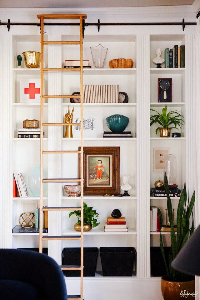 Shelf, White, Room, Shelving, Furniture, Interior design, Living room, Green, Home, Orange, 