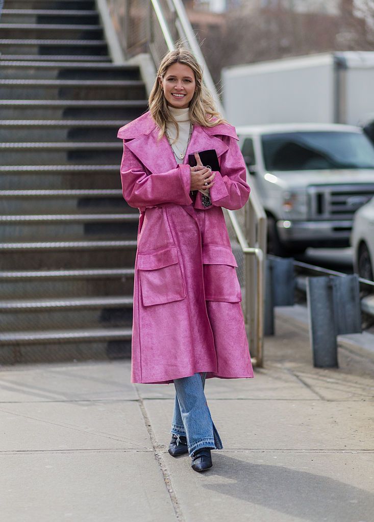 Clothing, Sleeve, Textile, Outerwear, Coat, Pink, Magenta, Purple, Street fashion, Grille, 