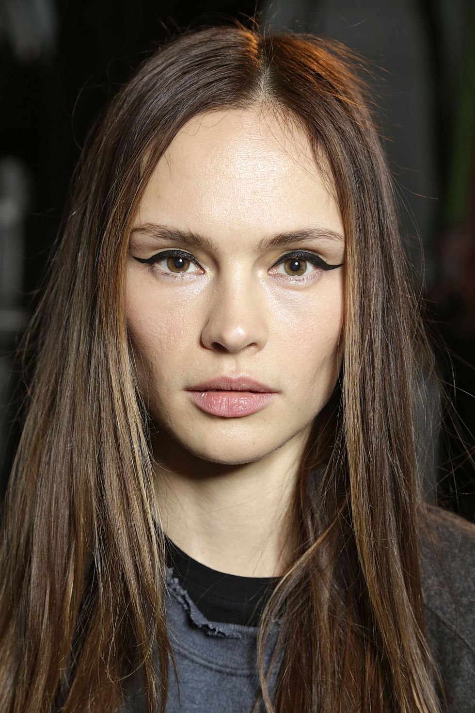 Best Fall Makeup Trends: Eyes, Lips And Skin