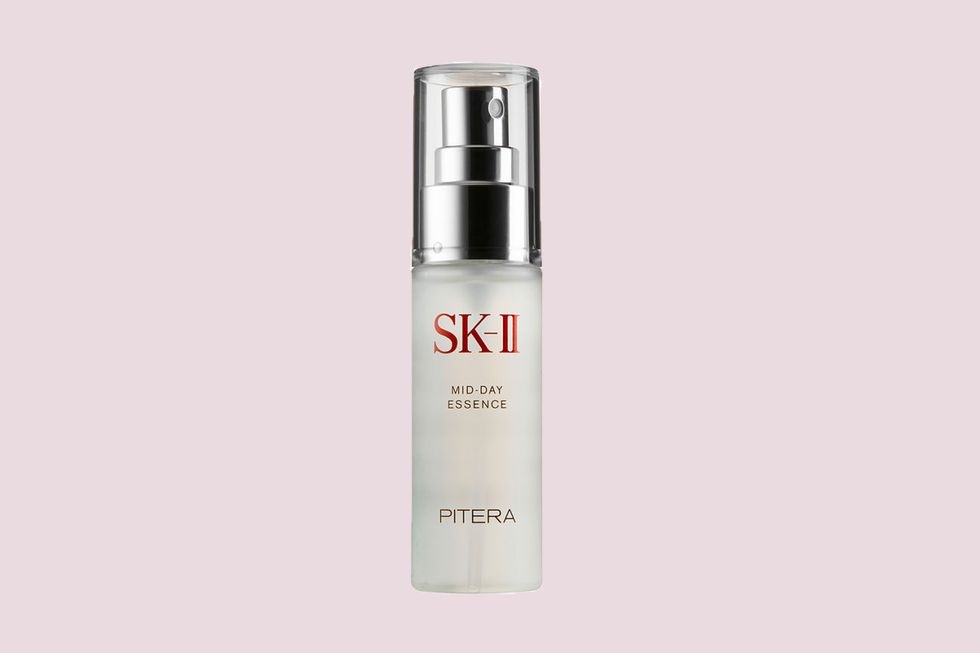 <p>Perpetually on&nbsp;the&nbsp;go? Same, which is why we never leave the house without this&nbsp;midday skin saver. An essence mist infused with a special Pitera MoistureLock Complex that seals moisture into your visage, it also&nbsp;combats oxidative skin damage to keep the health of your complexion in check. This, whether you're spritzing it before or <em data-redactor-tag="em" data-verified="redactor">after</em> makeup, which is&nbsp;🔑<span class="redactor-invisible-space" data-verified="redactor" data-redactor-tag="span" data-redactor-class="redactor-invisible-space">.</span><span class="redactor-invisible-space" data-verified="redactor" data-redactor-tag="span" data-redactor-class="redactor-invisible-space"></span></p><p><br></p><p>SK-II Pitera Mid-Day Essence<span class="redactor-invisible-space" data-verified="redactor" data-redactor-tag="span" data-redactor-class="redactor-invisible-space">, $80; <a href="http://bit.ly/2dfVwkz" target="_blank">sephora.com</a>.</span><br></p>