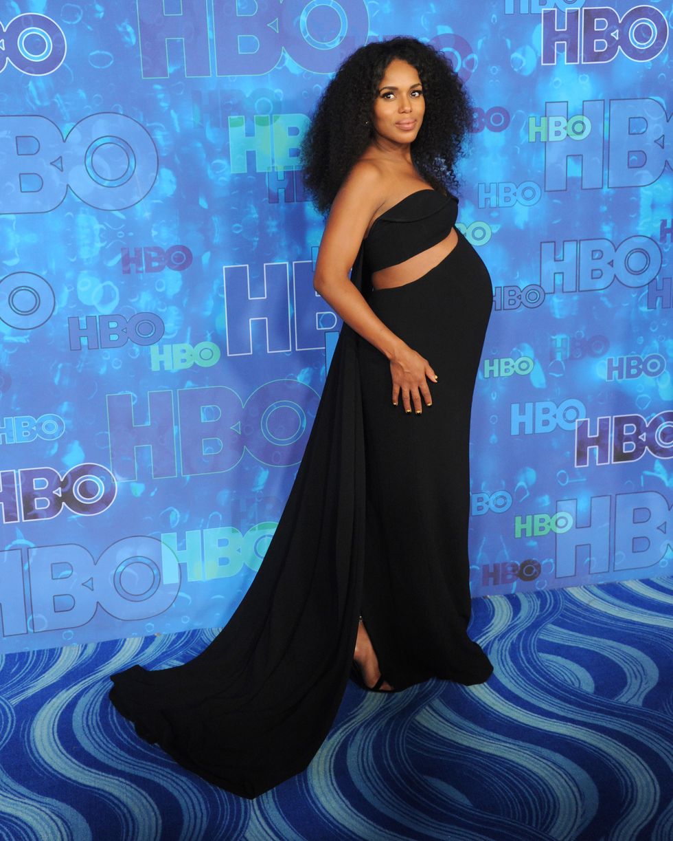 <p>Pray tell: Does anyone have more of a grand old time dressing her belly&nbsp;than Kerry Washington? From a hot pink pregnancy crop top (truly groundbreaking) to a Brandon Maxwell bandeau-top dress at <a href="http://www.marieclaire.com/fashion/news/g4057/2016-emmys-red-carpet/" target="_blank">this year's Emmys</a>, this is someone whose maternity style is maybe even better than her regular.&nbsp;</p>