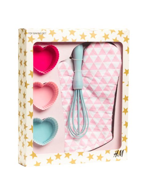 Pink, Teal, Kitchen utensil, Cutlery, Peach, Natural material, Household silver, 