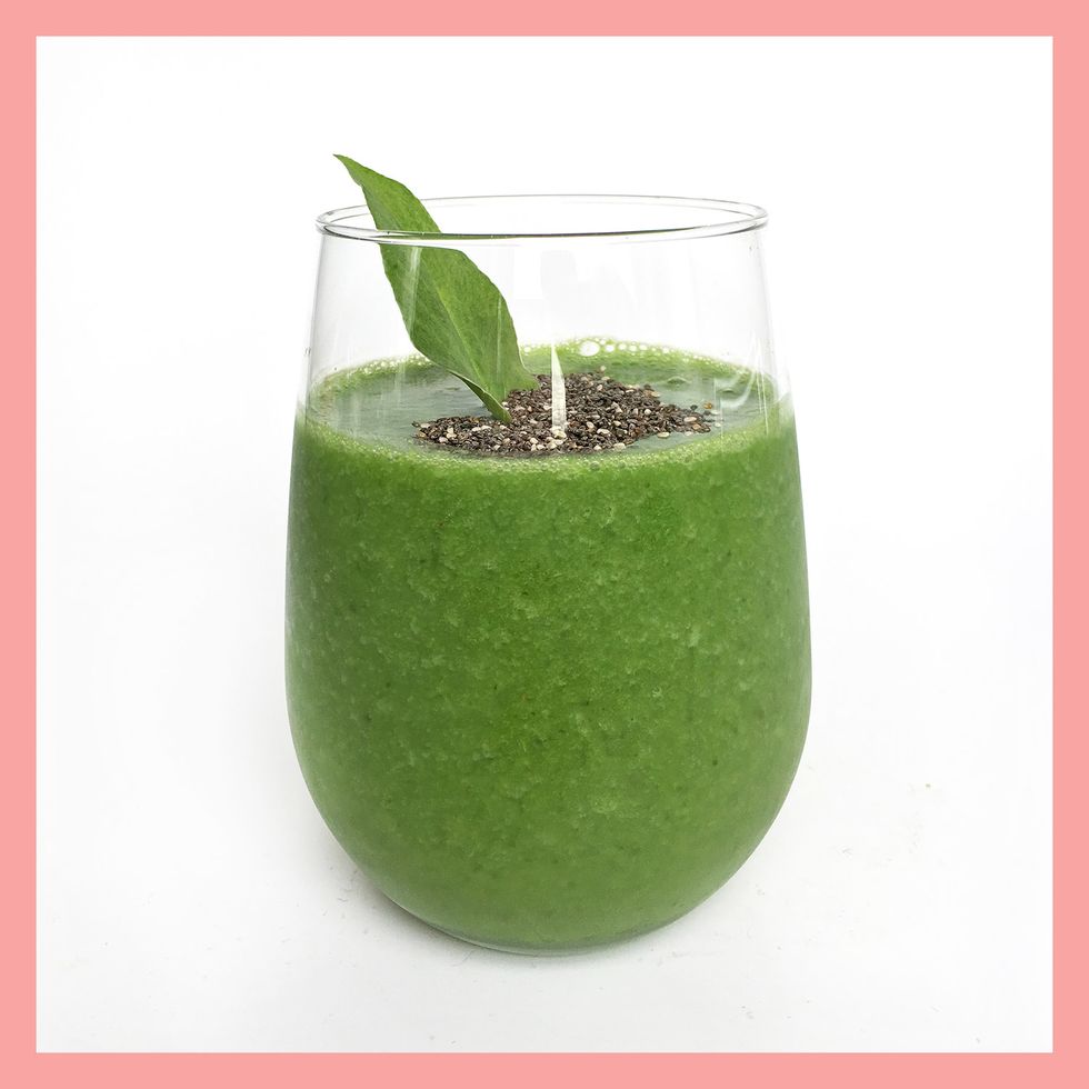 <p><strong>Ingredients: </strong></p><p>1/4 cup mint leaves</p><p>1 cup frozen pineapple</p><p>¼ cup cucumber </p><p>1/2 tsp. chia seeds</p><p>½ lime </p><p>1 cup coconut water</p><p>2-3 ice cubes</p><p><br></p><p><strong>Directions:</strong></p><p>In a blender, add in the basil, pineapple, cucumber and chia. Squeeze in juice of ½ lime. Pour in coconut water and 2-3 ice cubes and blend! Add more coconut water if needed. </p>