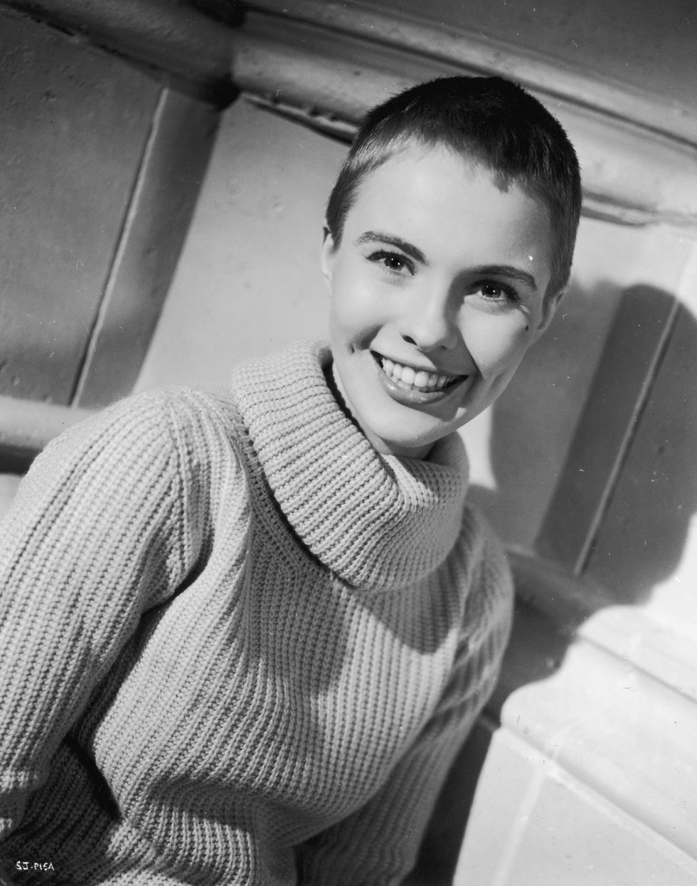 <p>Actress Jean Seberg buzzed her hair in 1957 for her debut role as Joan of Arc in <em>Saint Joan</em>. </p>