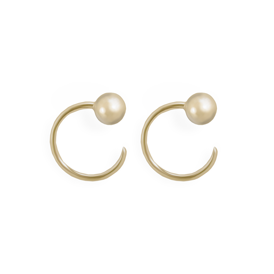 Metal, Natural material, Earrings, Beige, Ivory, Pearl, Brass, Circle, Silver, Body jewelry, 