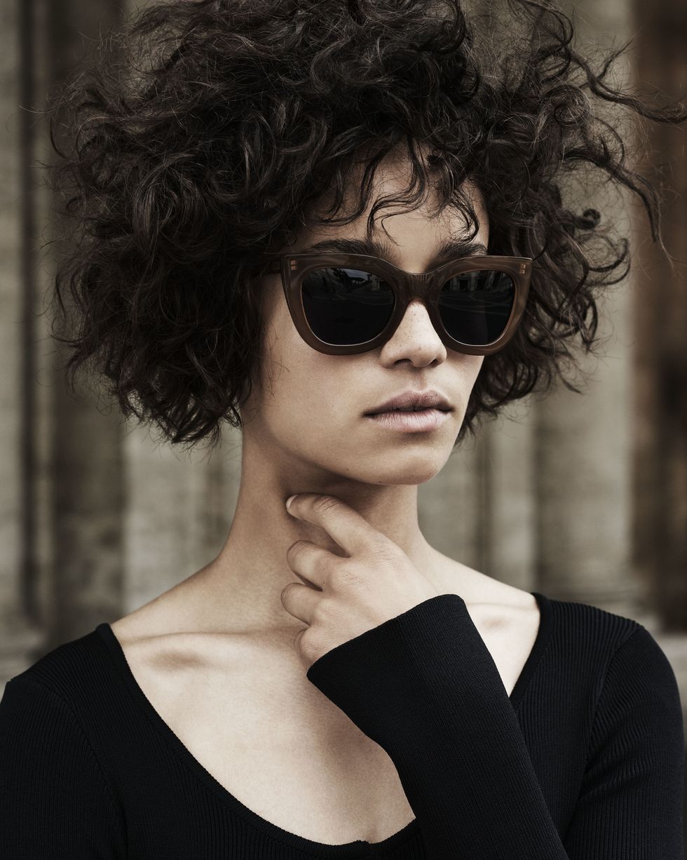 Eyewear, Hair, Face, Hairstyle, Beauty, Cool, Glasses, Sunglasses, Chin, Black hair, 