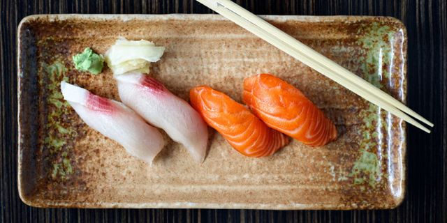 Fish slice, Food, Smoked salmon, Sashimi, Dish, Cuisine, Comfort food, Salmon, Fish, Ingredient, 