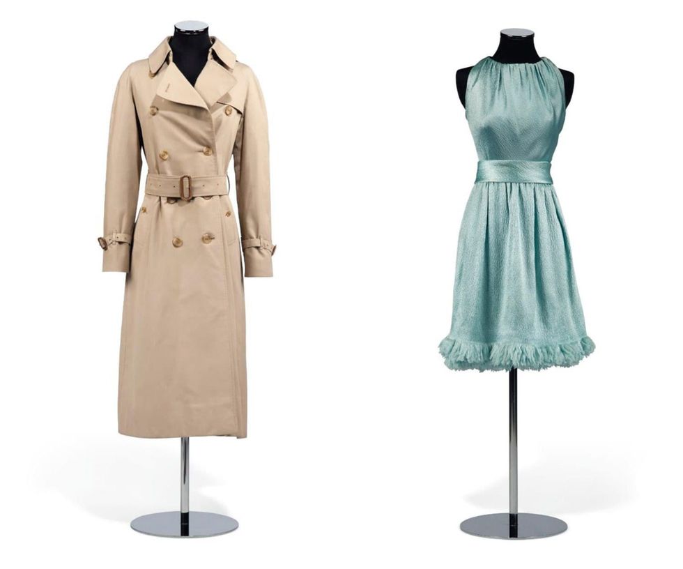 Clothing, Dress, Day dress, Trench coat, Outerwear, Coat, Fashion, Sleeve, Beige, Mannequin, 