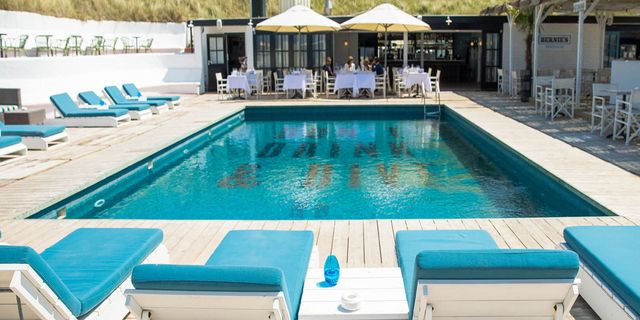 Swimming pool, Property, Leisure, Building, Real estate, Resort, House, Vacation, Leisure centre, Estate, 