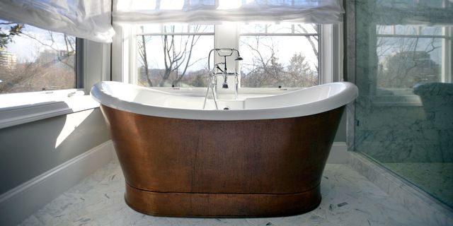 Bathtub, Jacuzzi, Bathroom, Room, Plumbing fixture, Jacuzzi, Interior design, Wood, 