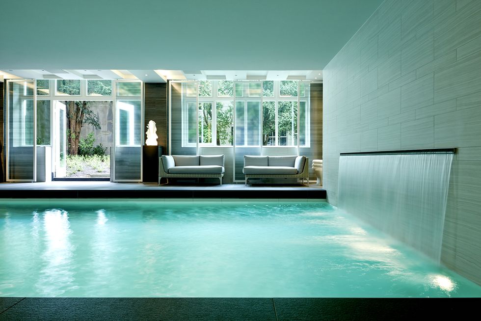 Swimming pool, Property, Building, Architecture, Room, House, Water, Turquoise, Interior design, Home, 