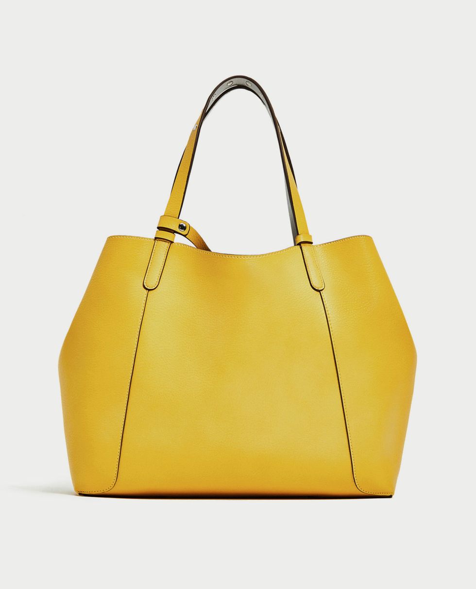 Handbag, Bag, Yellow, Shoulder bag, Fashion accessory, Fashion, Leather, Material property, Tote bag, Hobo bag, 