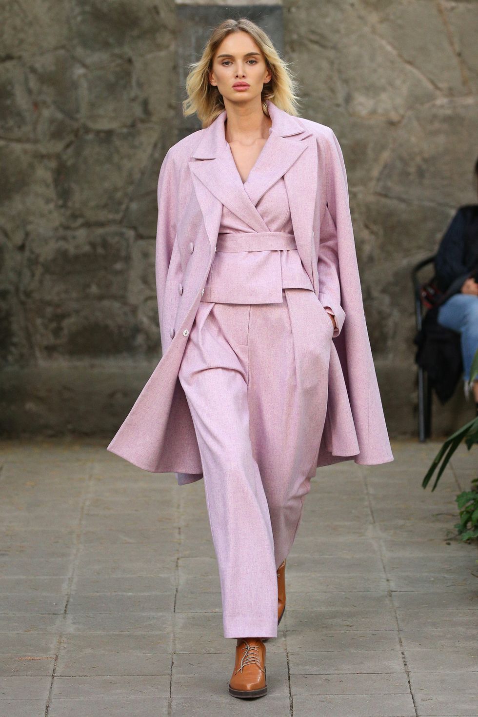 Fashion, Clothing, Fashion model, Fashion show, Runway, Pink, Pantsuit, Haute couture, Spring, Outerwear, 