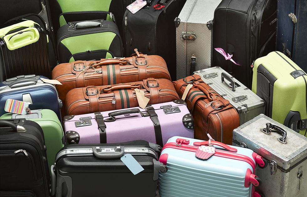 Baggage, Suitcase, Hand luggage, Product, Luggage and bags, Bag, Trunk, Travel, Fashion accessory, Vehicle, 