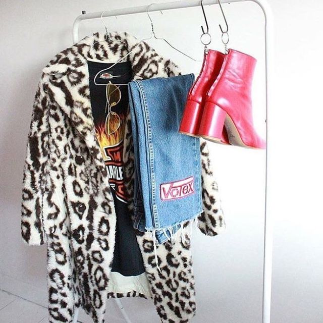 Clothing, Clothes hanger, Outerwear, Fashion, Street fashion, Room, Trousers, Boutique, Style, Fashion design, 
