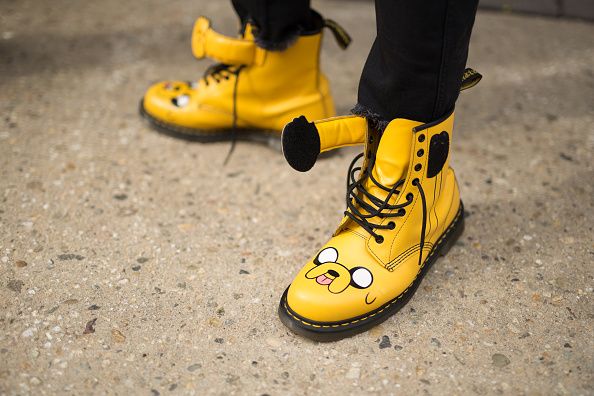 Footwear, Yellow, Fashion, Walking shoe, Synthetic rubber, 