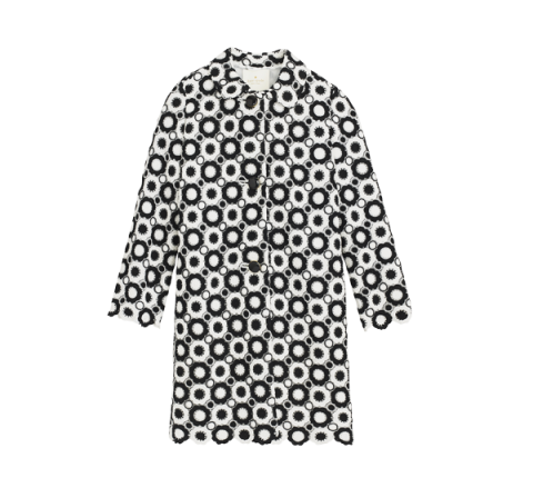 <p>長版外套，KATE SPADE NEW YORK。</p><p>幾何風加上黑白配是 Lloyd 近期最愛。</p><p>Katespade.com</p>