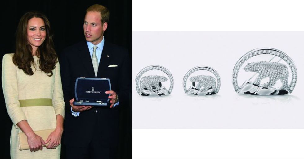 劍橋公爵和公爵夫人威廉和凱薩琳在2011年皇室加拿大之旅時，收到由Harry Winston製作的鑽石胸針和鑽石袖釦。