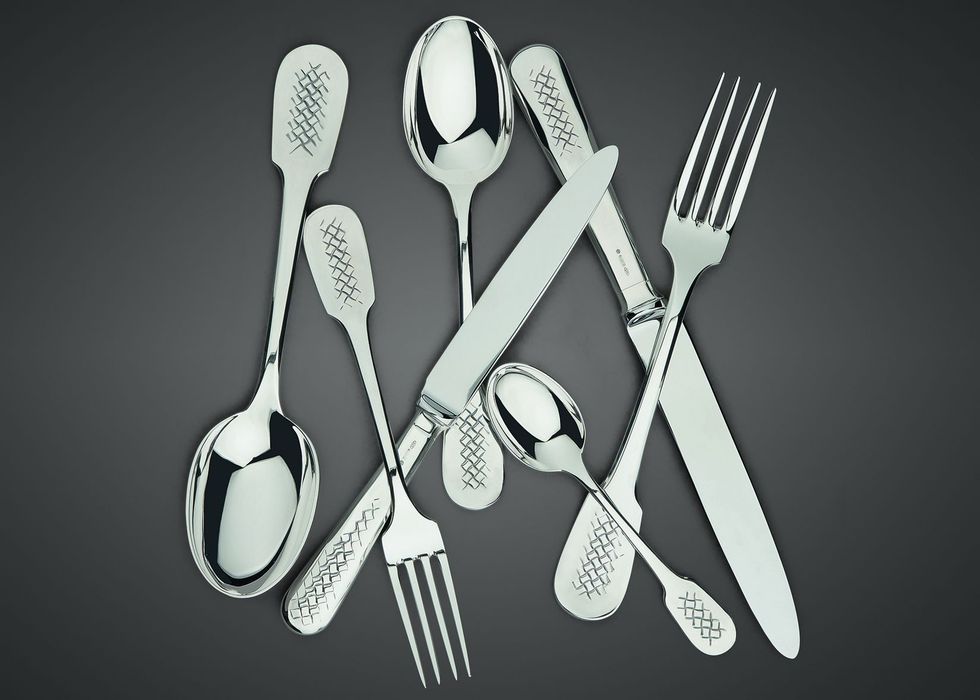Cutlery, Kitchen utensil, Dishware, Household silver, Fork, Silver, Still life photography, Steel, Tool, Spoon, 