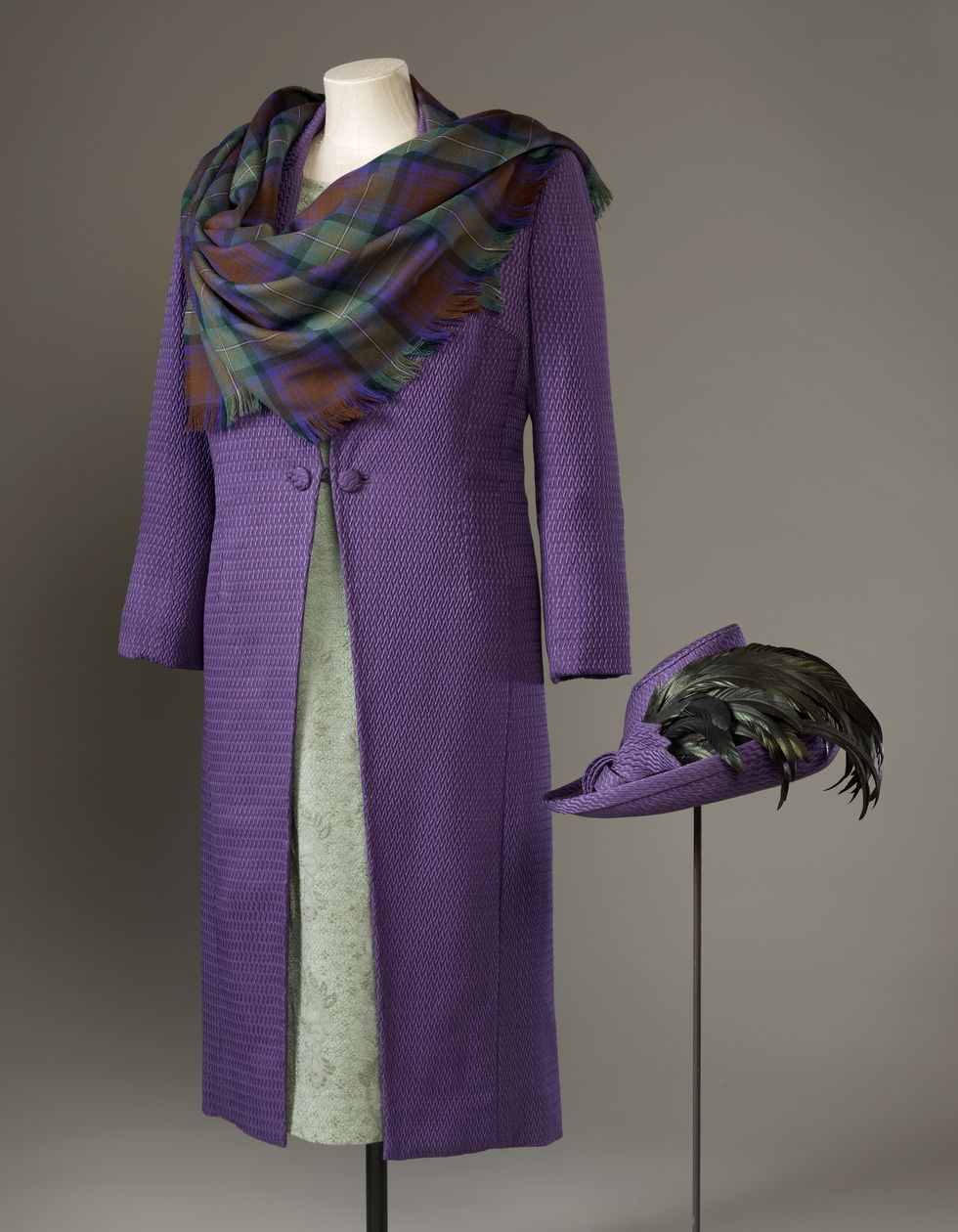 Purple, Violet, Lavender, Textile, Magenta, Style, Pattern, Fashion, Wrap, Electric blue, 