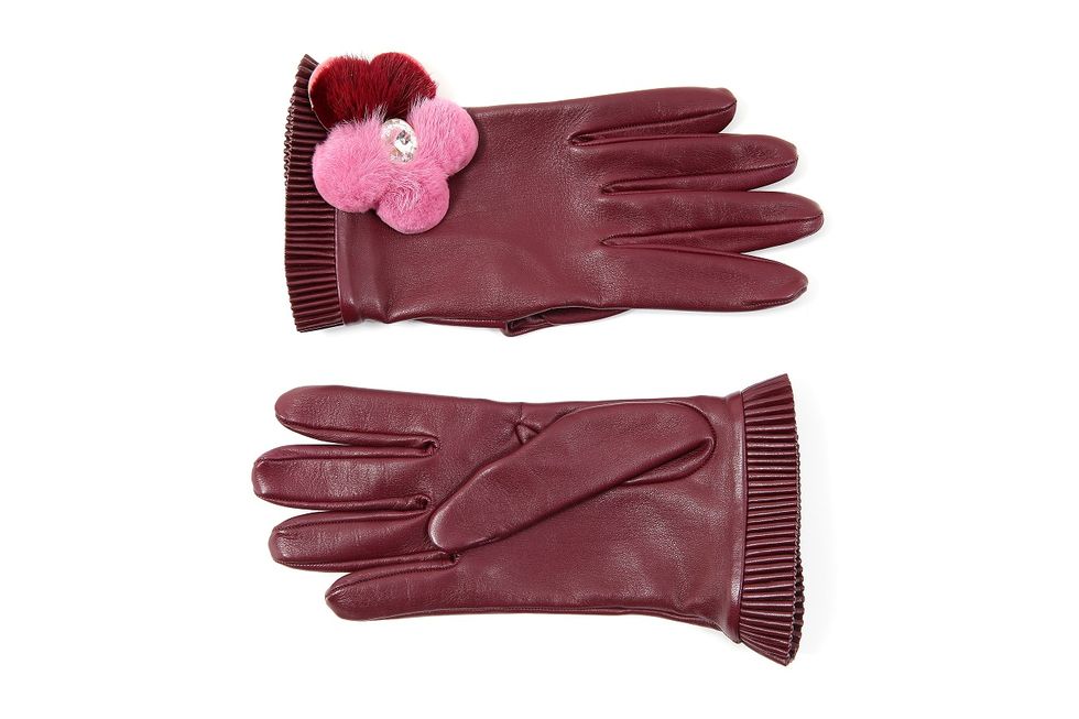 Safety glove, Glove, Personal protective equipment, Sports gear, Magenta, Carmine, Wrist, Thumb, Boot, Nail, 