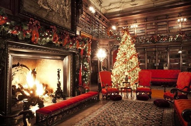 Christmas decoration, Christmas, Living room, Room, Christmas tree, Fireplace, Interior design, Christmas eve, Lighting, Hearth, 