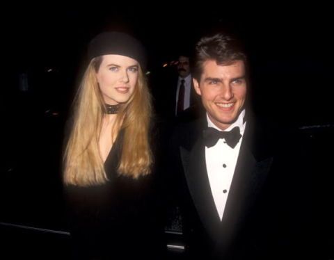 <p>1993年，另一對九零年代金童玉女也攜手出席金球獎，他們是Nicole Kidman與Tom Cruise，兩人一起現身時加成起來的迷人魅力，不知道羨煞多少人。而身為演員，他們也以電影為這段留下了軌跡，包括1992年的《遠離家園Far and Away》與1999年Stanley Kubrick執導的《大開眼戒Eyes Wide Shut》。然而，這段戀情卻跟著九零年代一起走入了歷史，兩人在2001年分手，將美好回憶留在上個世紀。  </p>